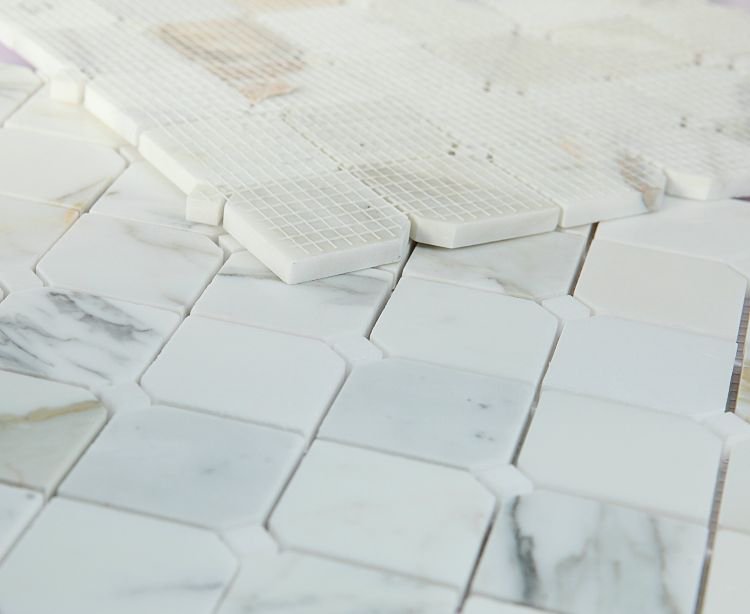 Clipped Calacatta Gold 11.75 x 11.75