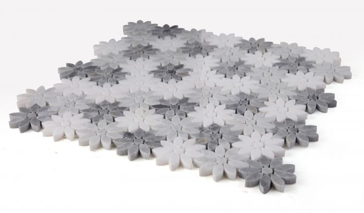 Daisy Wild Grey 12.5 x 13