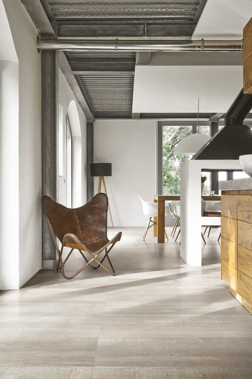 Deco Wood White 10.5 x 71