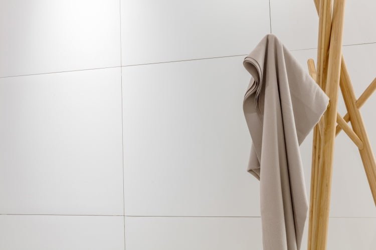 Malaysia Roy White Matte 24 x 24