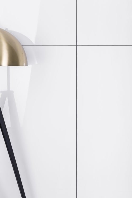 Malaysia Roy White Polished 24 x 48