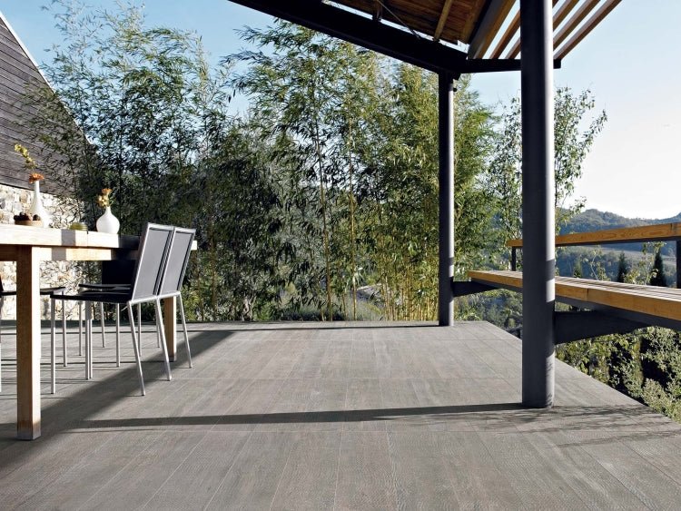 Selection Oak Grey Grip R11 6 x 36 - Hexagon Interiors